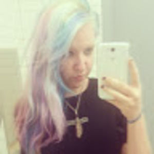 Meet your Posher, Candace